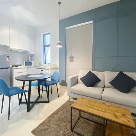 Nj Homestay At Arte Mont Kiara Kuala Lumpur Exteriör bild
